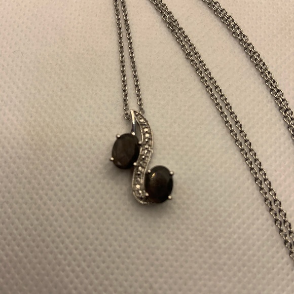 SILVER SAPPHIRE, STERLING SILVER PENDANT - Picture 7 of 8